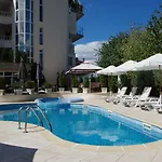 Atlantic - Free Parking Отель София