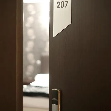 Hotel Atlantic - Free Parking