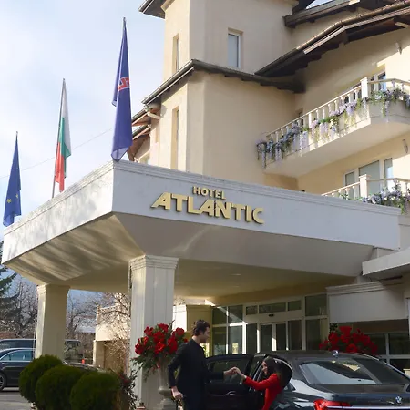 Atlantic - Free Parking