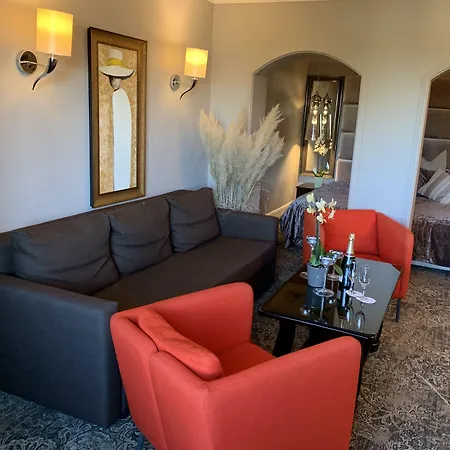 Atlantic - Free Parking Hotel