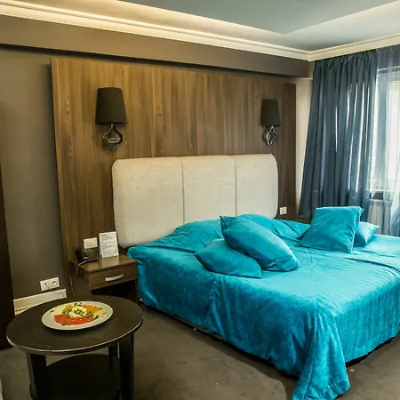 Hotel Atlantic - Free Parking Sofia