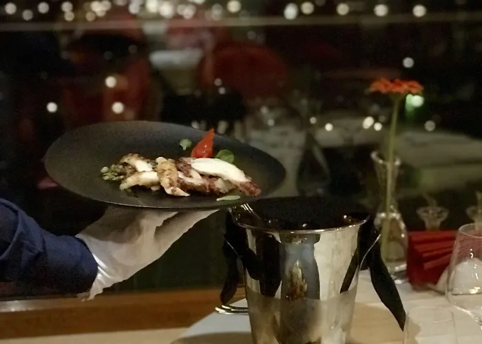 Хотел Atlantic - Free Parking 3*