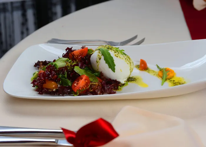 Hotel Atlantic - Free Parking 3*