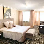 Hotel Atlantic - Free Parking 3*